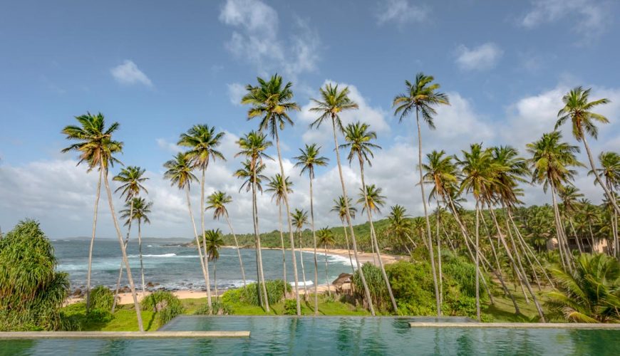 4 Reasons to visit Sri Lanka