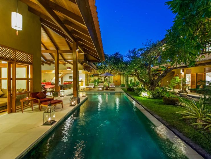 卡拉妮别墅｜巴厘岛水明漾