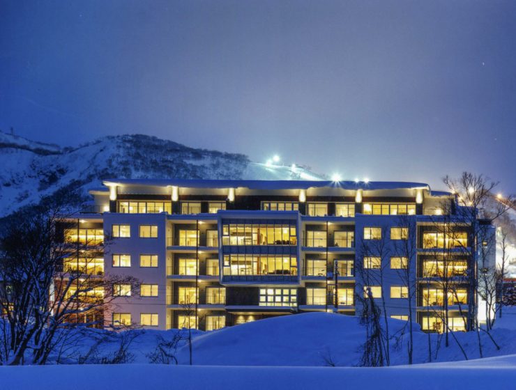 Youtei Tracks Apartments