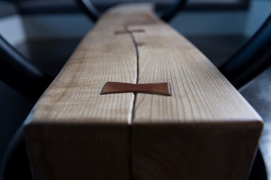 Interview with a local craftsman in Niseko – Damian “Hippy” Keyte