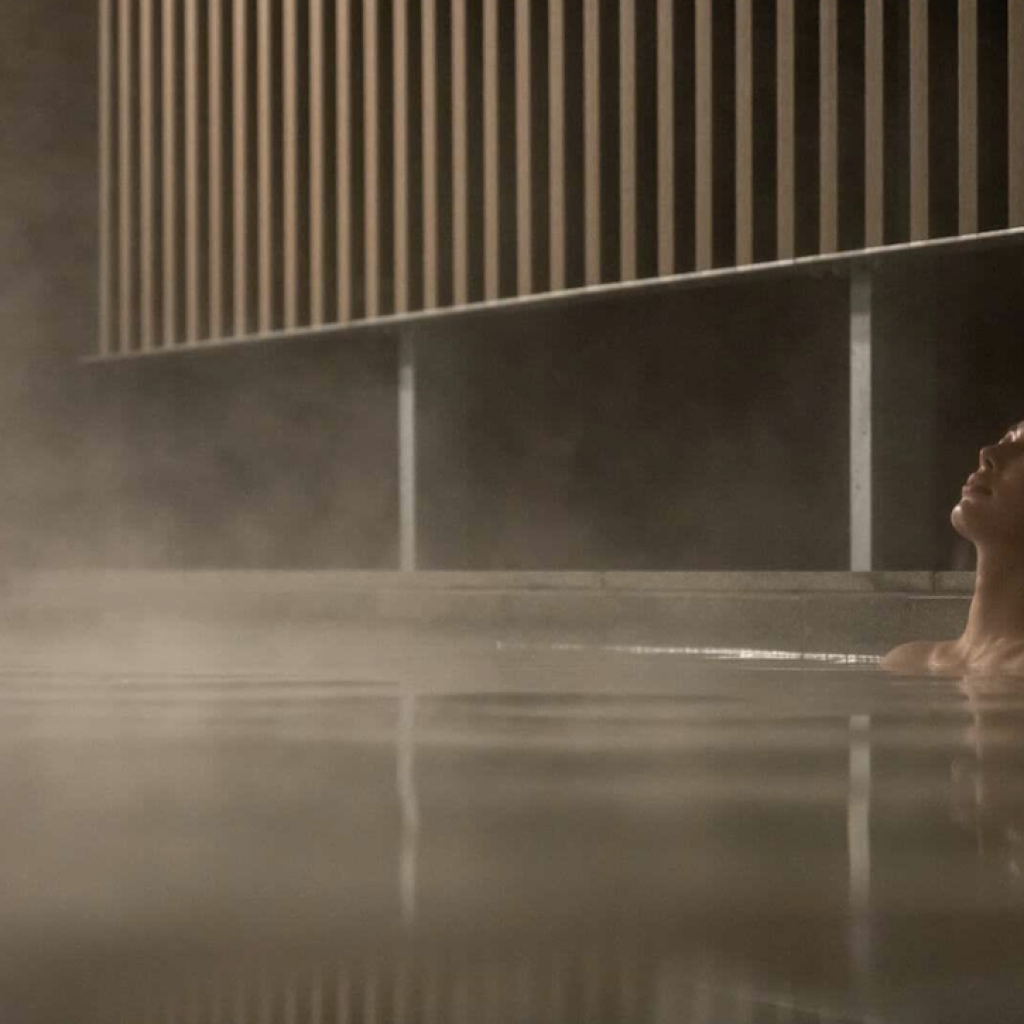 Top 5 Relaxation Onsen Hotels in Niseko for Soothing Summer Escape